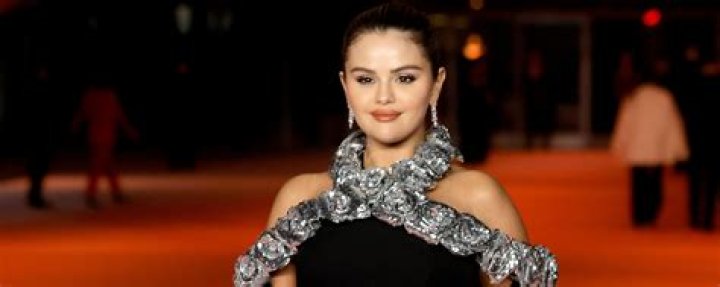 It ___ Me (Kygo and Selena Gomez song)