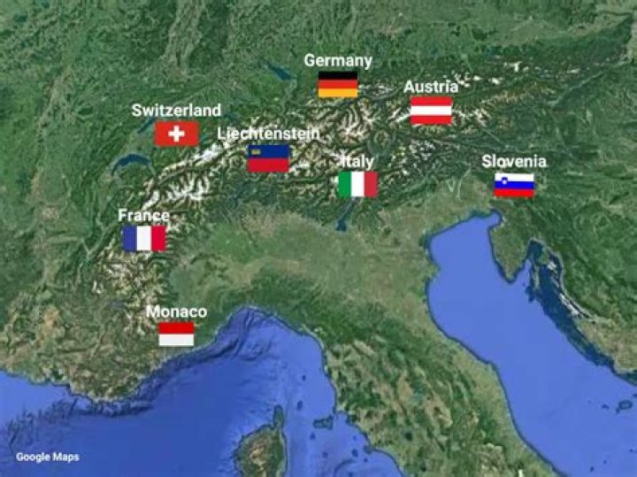 Mountain range that extends from France to Slovenia
