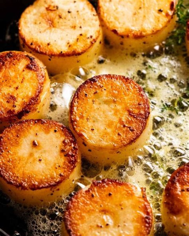 Prepare potatoes to serve with gravy