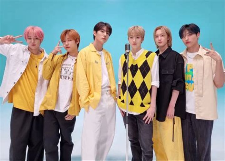 Seven-person Korean boy band